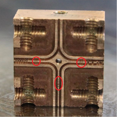 無酸素銅／ALMAプロジェクトで使用する導波管の部品